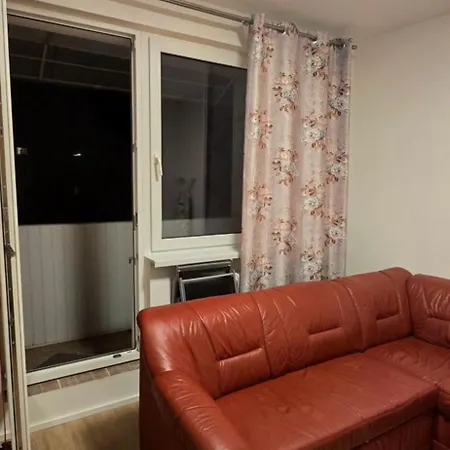 Saska Apartment *